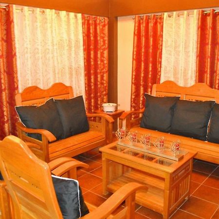 Fully Ac 3Br House For 8Pax Near Airport And Sm With 100Mbps Wifi Villa Puerto Princesa Eksteriør billede